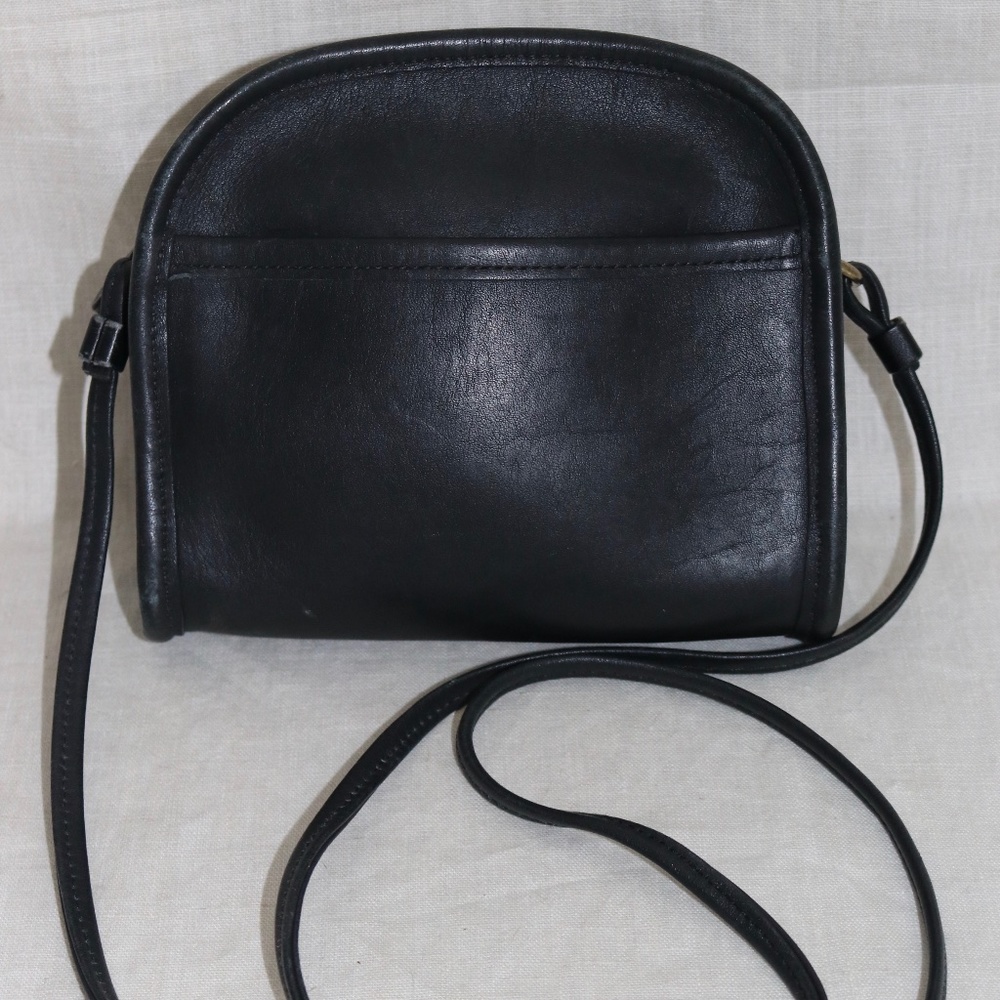 Coach Sm Bk Leather crossbody shoulder handbag